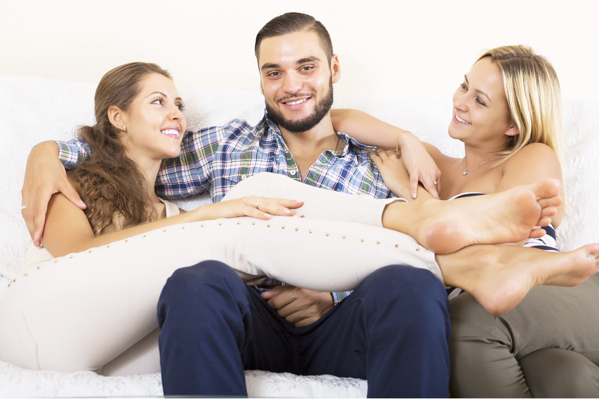 Six Benefits of Polyamorous Relationships