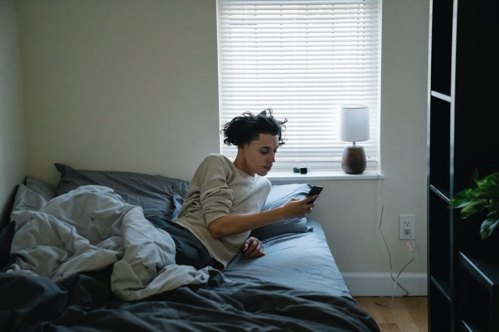 The Ultimate Guide to Sexting with Emojis