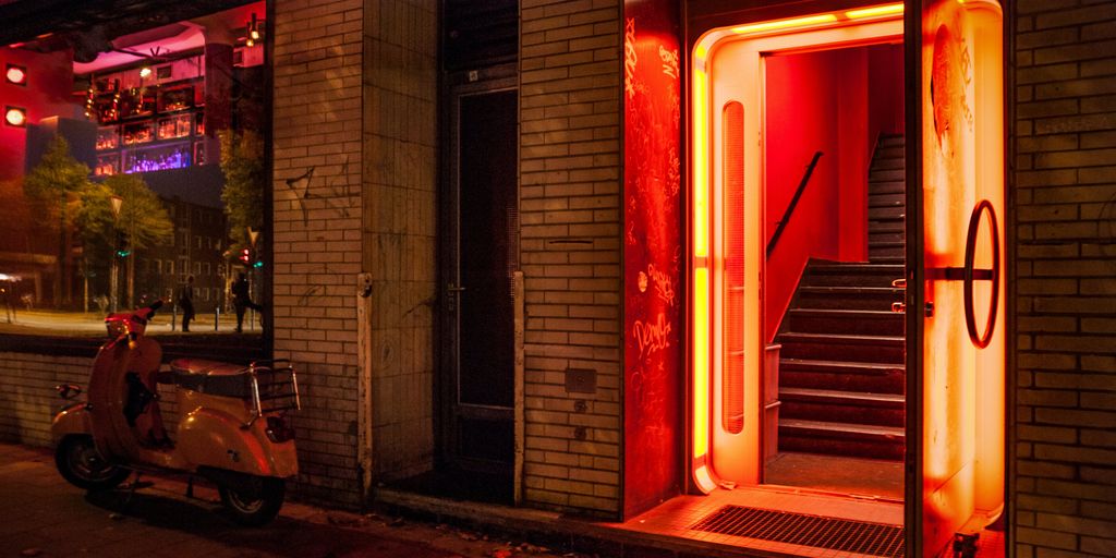 Understanding the Benefits of Using a Sex Pillow