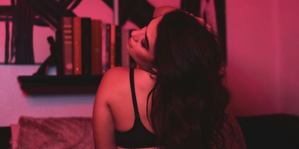 Face Sitting 101: Elevate Your Intimacy with Confidence and Pleasure