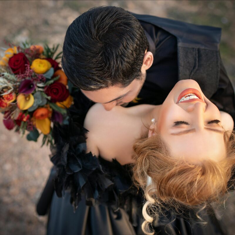 Praise kink kissing shoulders