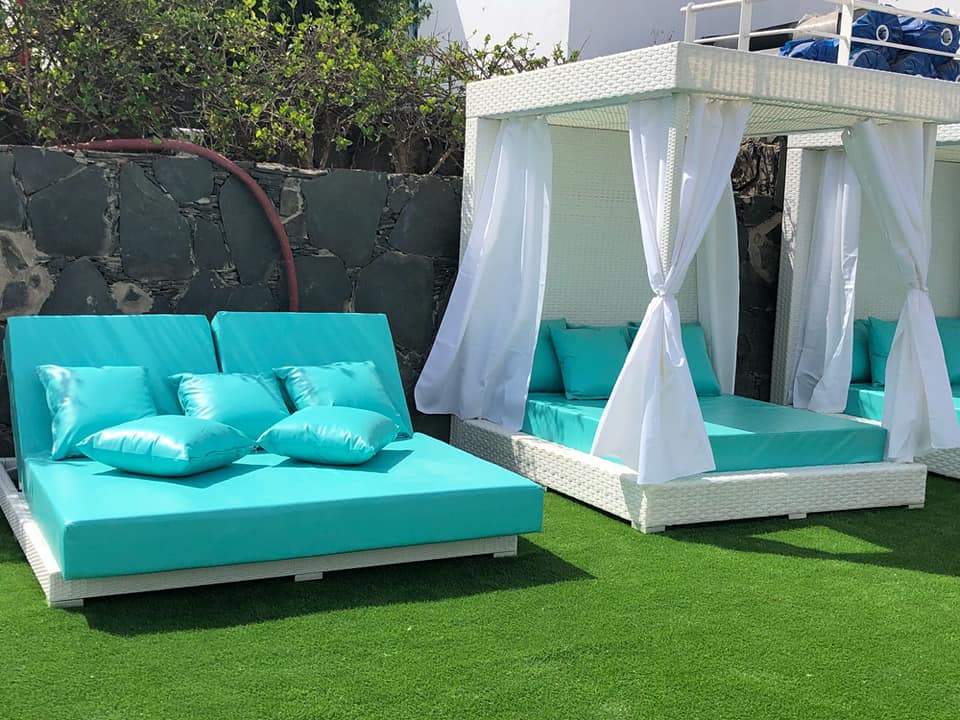 Picture of the bungalows near pool