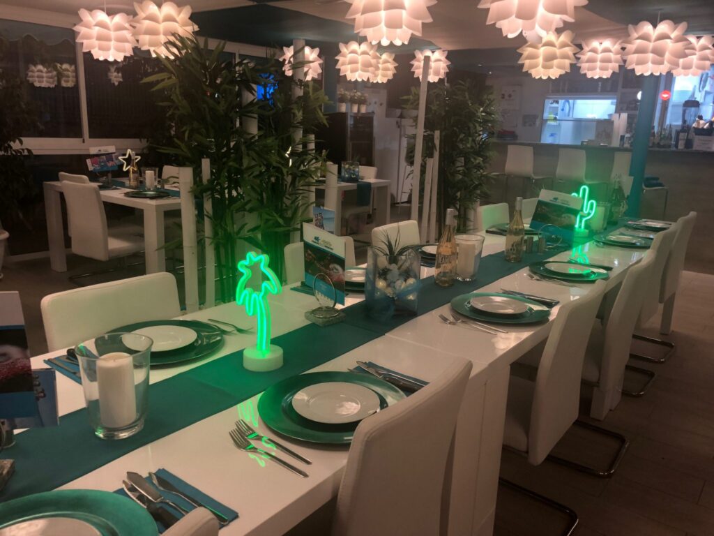 Picture of inside of Venus Star Resort Restaurant