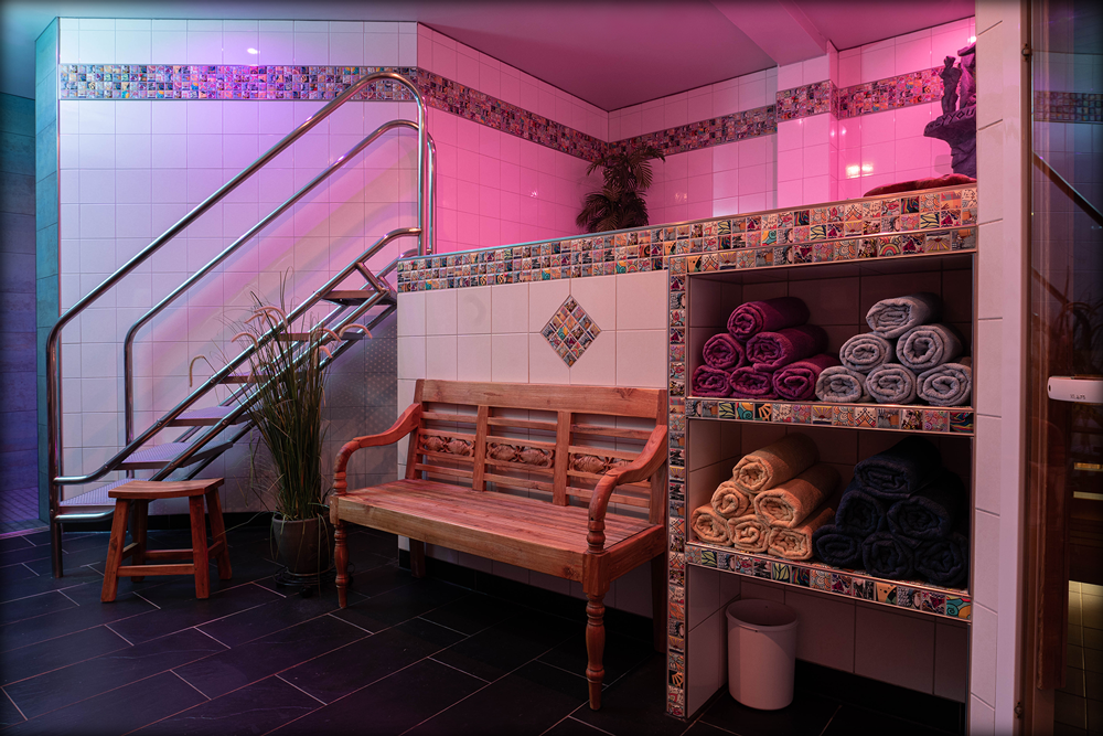 Image of mini pool drying area