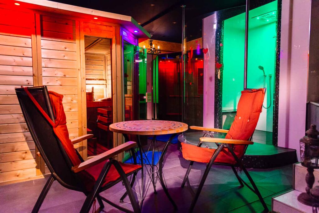 Table and chair in the room