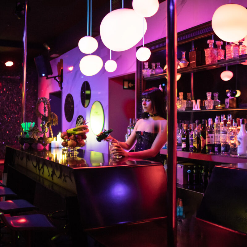 Picture of the bar at 100Momentos in Madrid