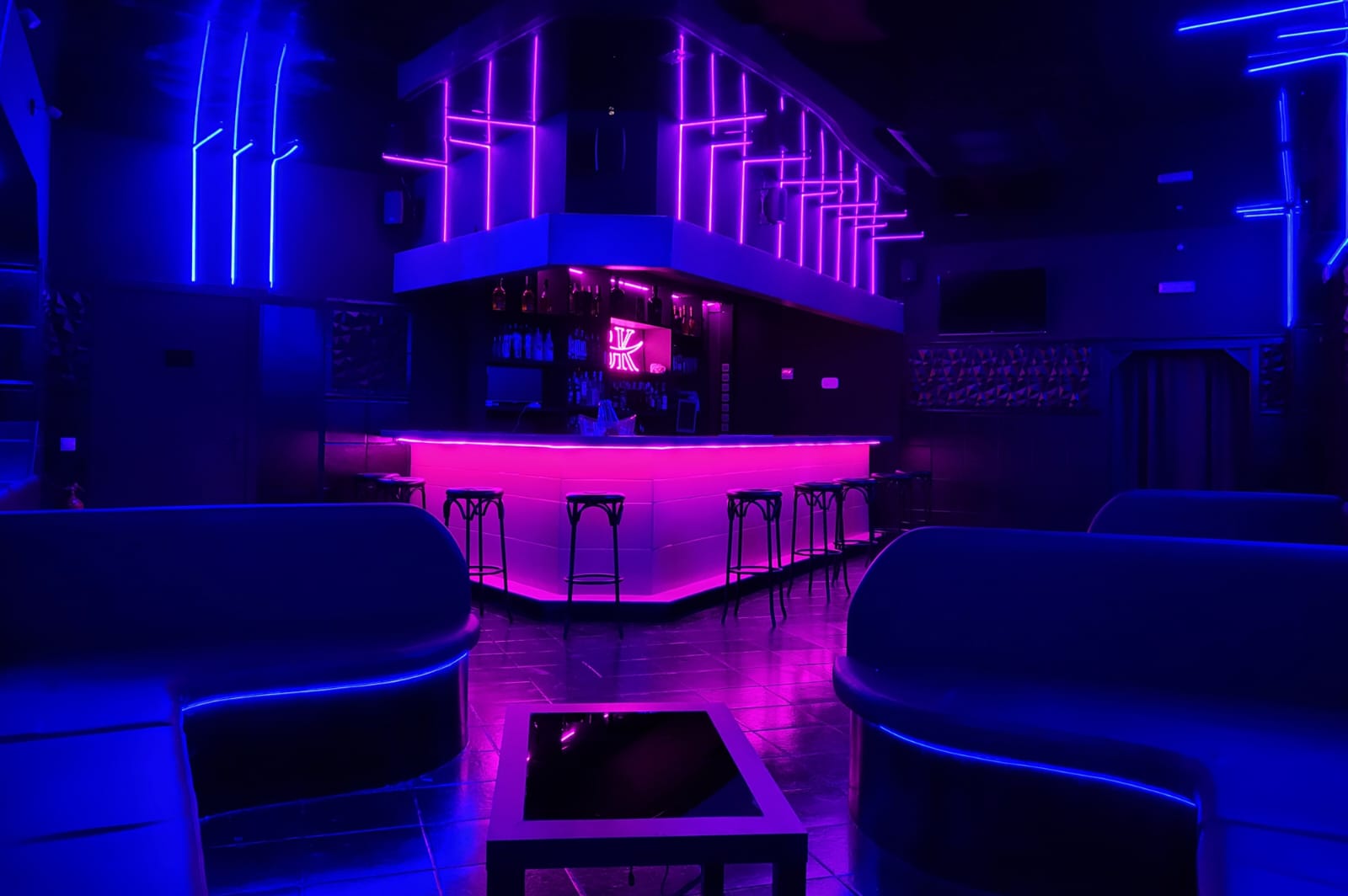 Exploring Madrid’s Nightlife at Bakanal Swinger Club