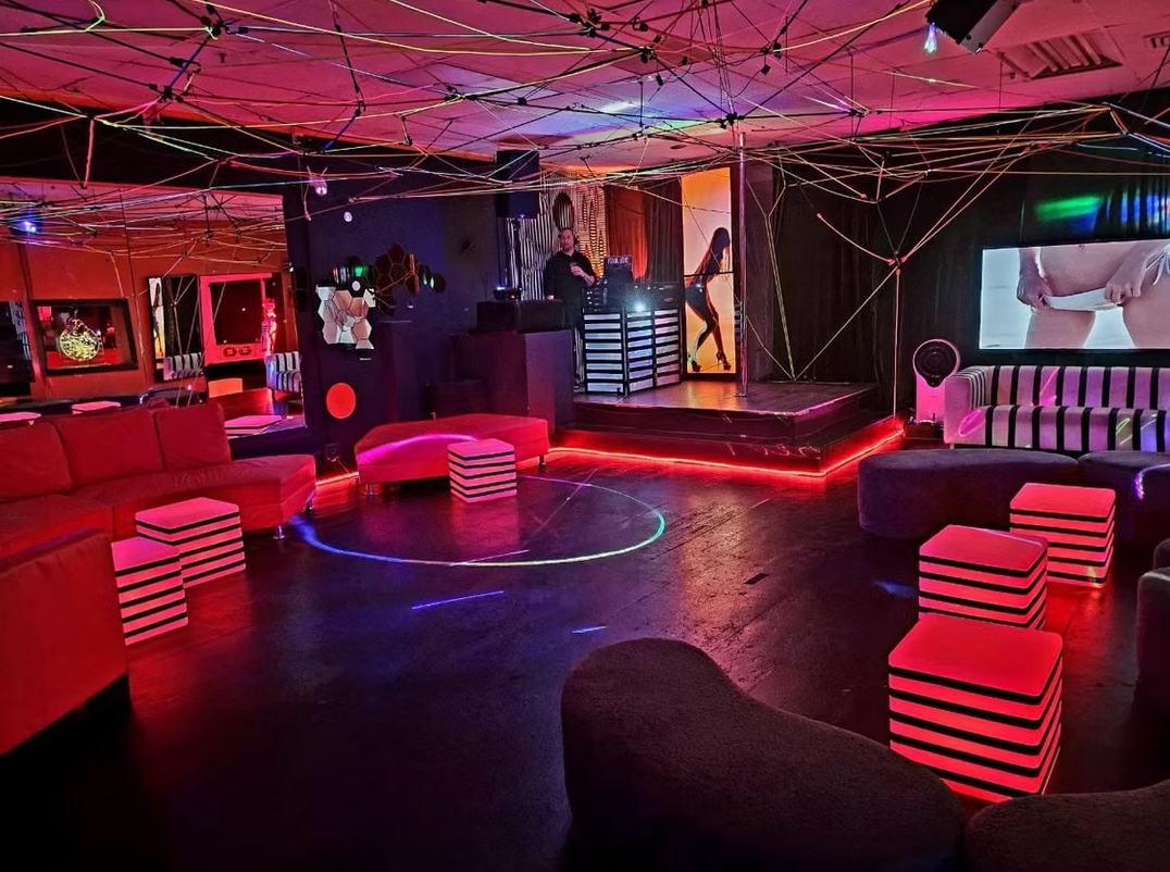 Twist SF – A Sophisticated Playground for Swingers in San Francisco