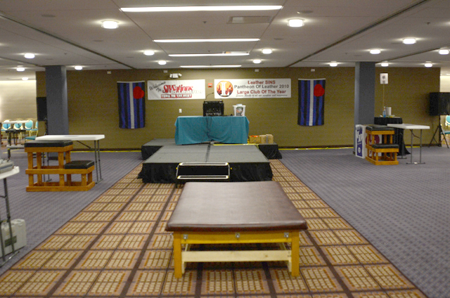 Play space in the club with table in the center