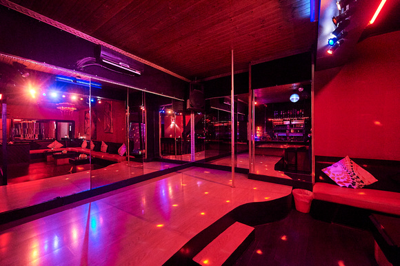 Club Cocoon – Brussels: Belgium’s Chic and Inclusive Swingers Destination