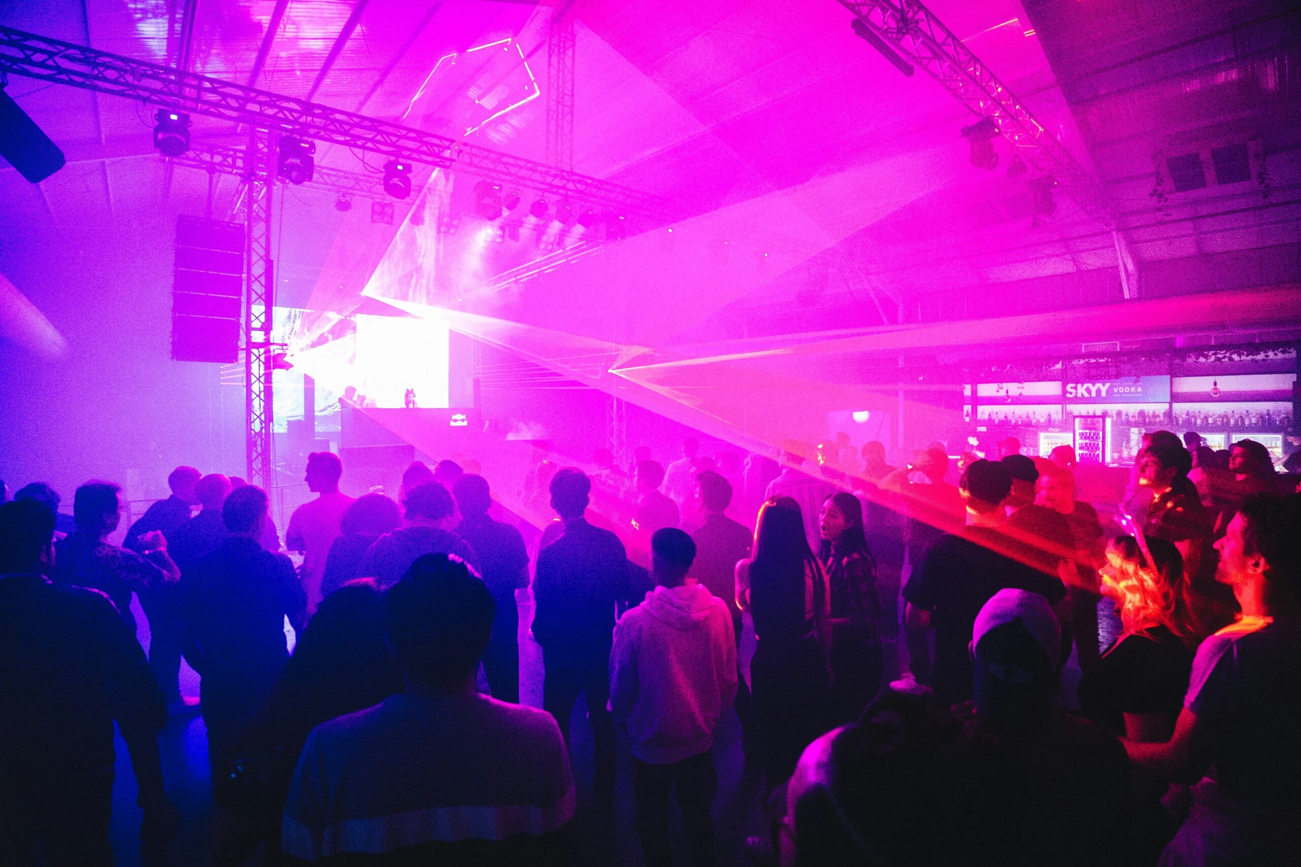 Tennessee Temptations in the Tri-Cities: What Couples Should Know About This Private Lifestyle Party Near Johnson City