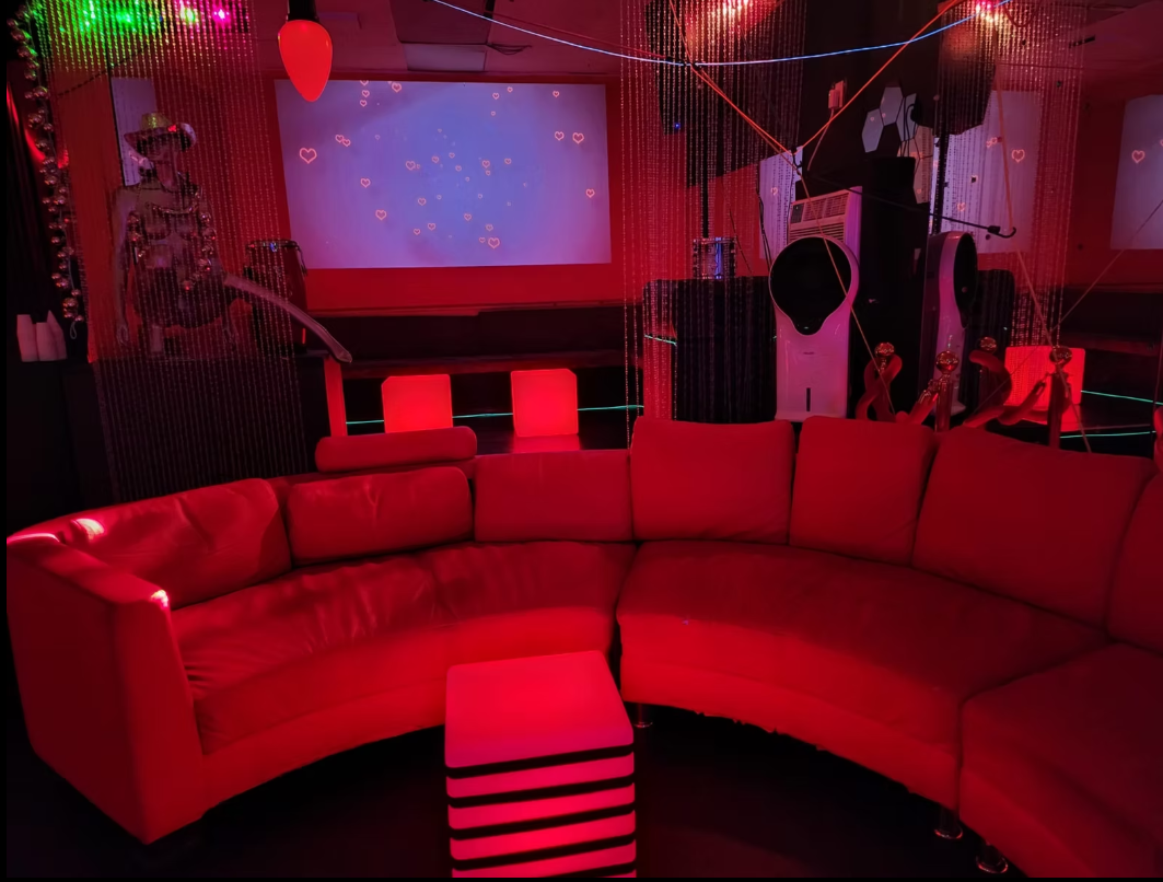 Her Fantasy Winter White at Twist (Jan 25–26, 2026)