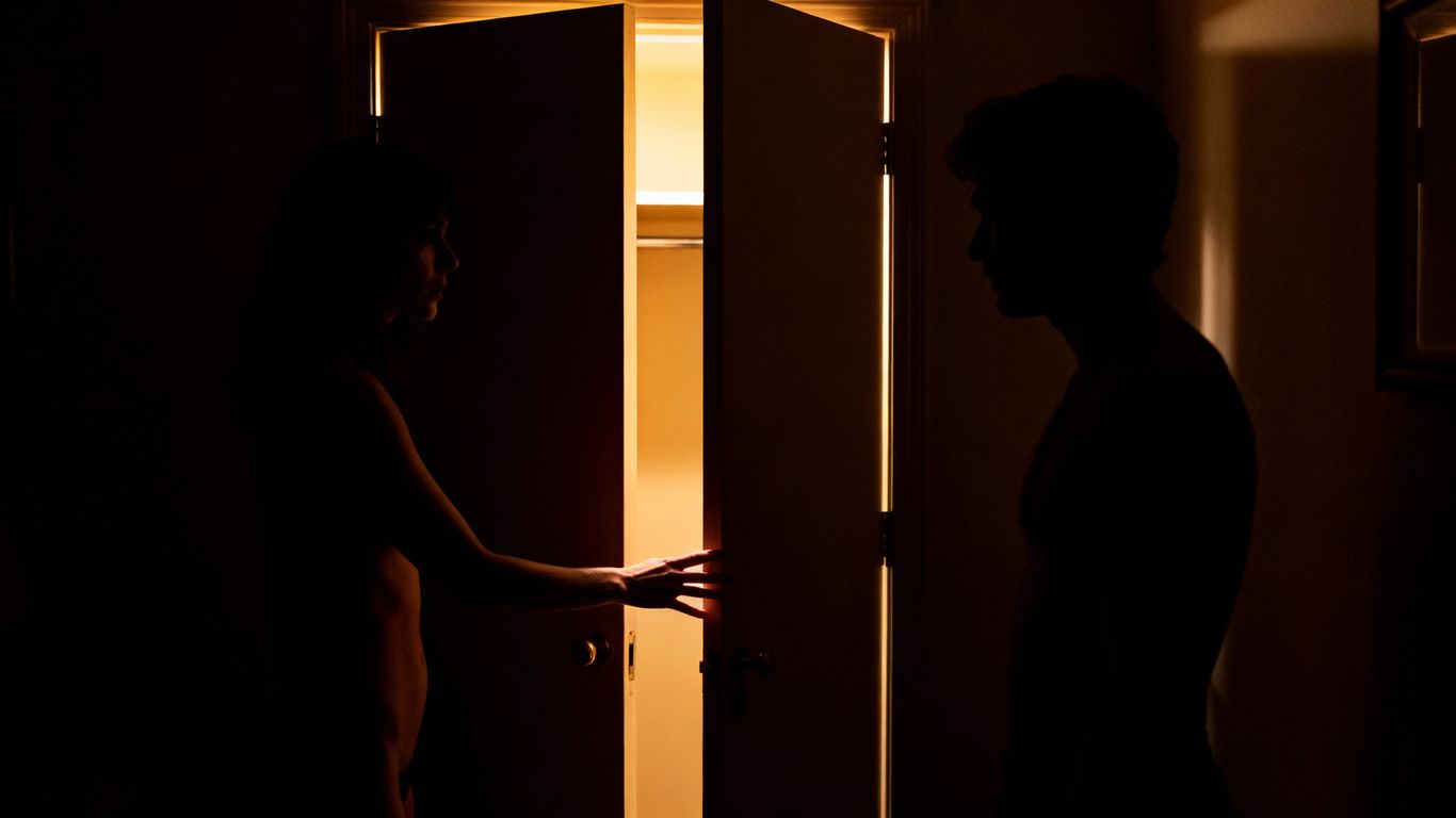 Choosing Visibility: When Closet Swingers Consider Disclosure