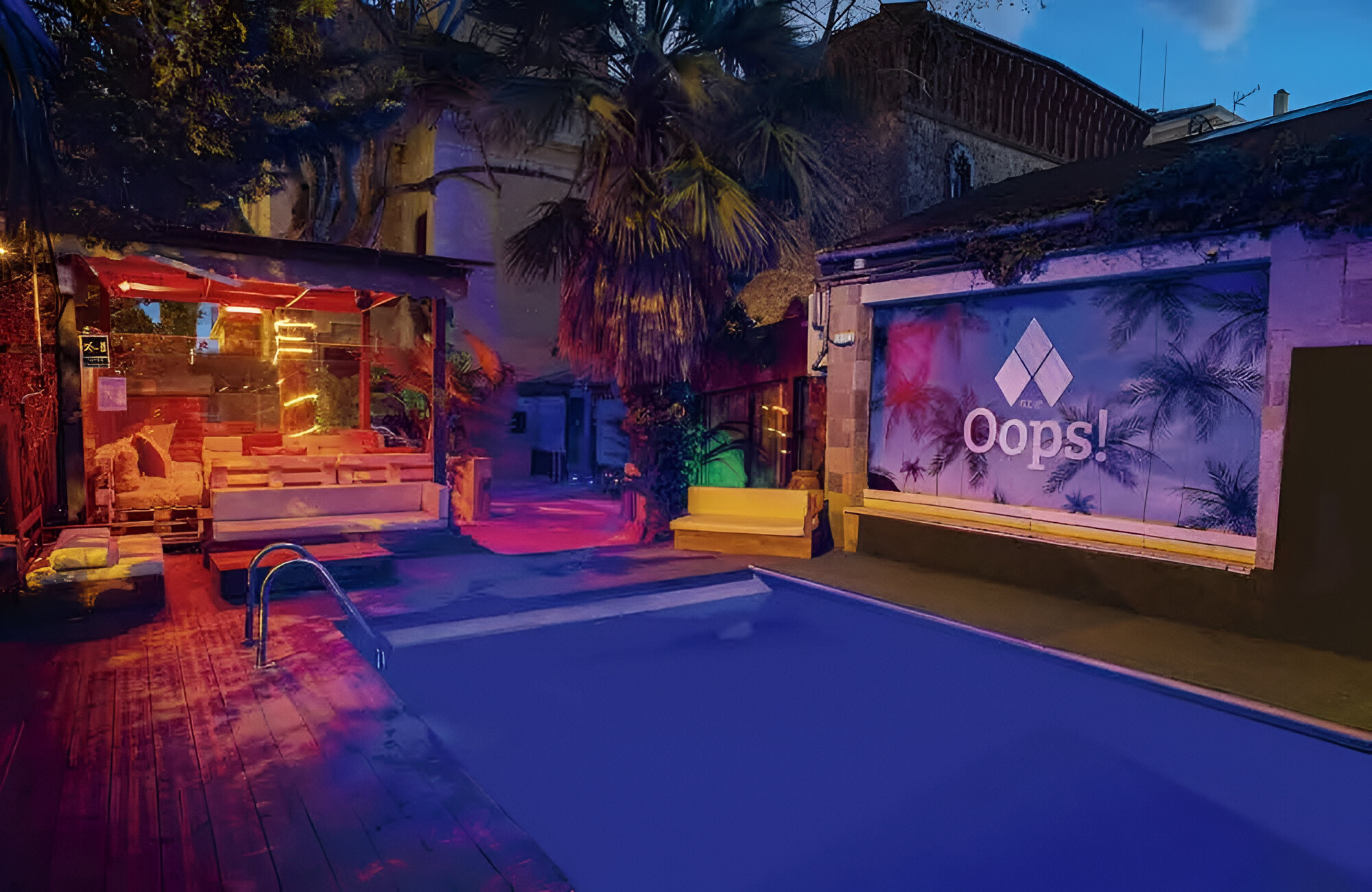 Hot Tuesdays at Oops! Barcelona (Apr 14–15, 2026)