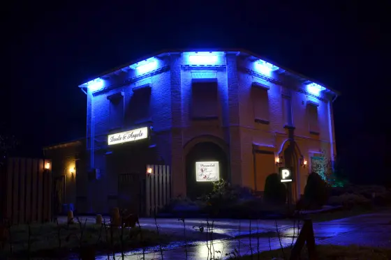 MILF Wednesday at Parenclub Devils & Angels (May 13, 2026)